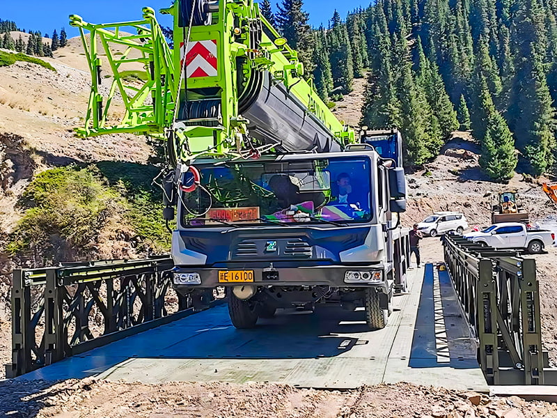 CB100 Bailey Bridge Trippelrad enkellagers förstärkt målad korrosionsskydd Bailey Bridge